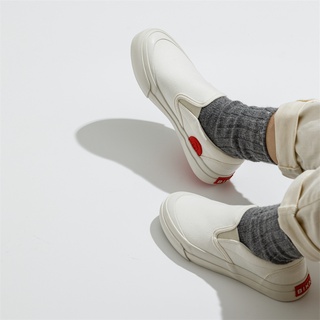BIKK - รองเท้าผ้าใบ รุ่น "Go" White Slip-On Sneakers Size 36-45