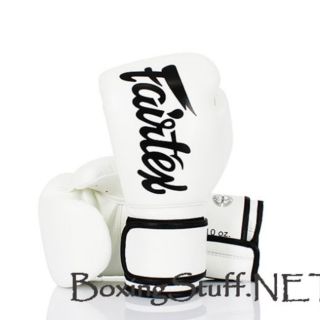 ภาพหน้าปกสินค้านวมชกมวย Fairtex BGV14 WHITE ที่เกี่ยวข้อง