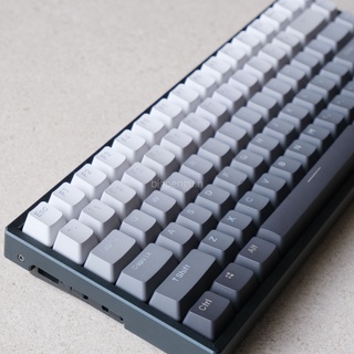 ภาพขนาดย่อของภาพหน้าปกสินค้าShadow Gradient Keycap PBT ไฟลอด 123 keys จากร้าน bigpenguinstore บน Shopee ภาพที่ 7