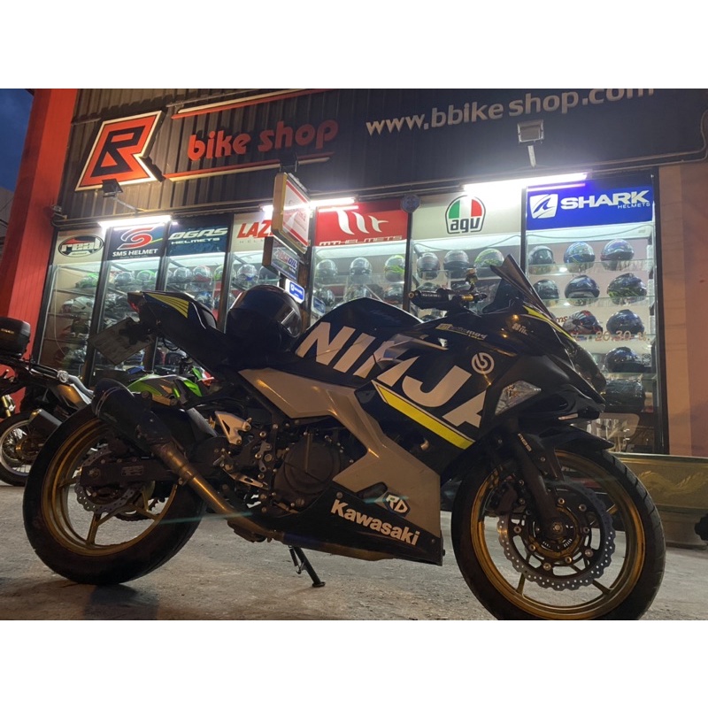 ชุดแต่ง-ninja400-วิงใต้คาง-ชิวหน้าอคิลิคดำ-ทรงโหนก