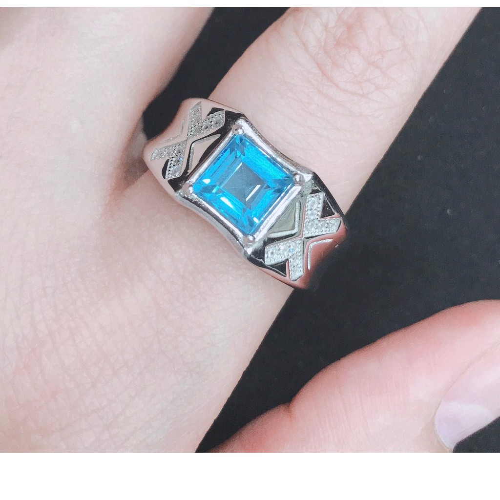 แหวนพลอย-สวิสบลูโทพาส-swiss-blue-topaz-สีฟ้าสดรุ่น-rm-sbt01sq