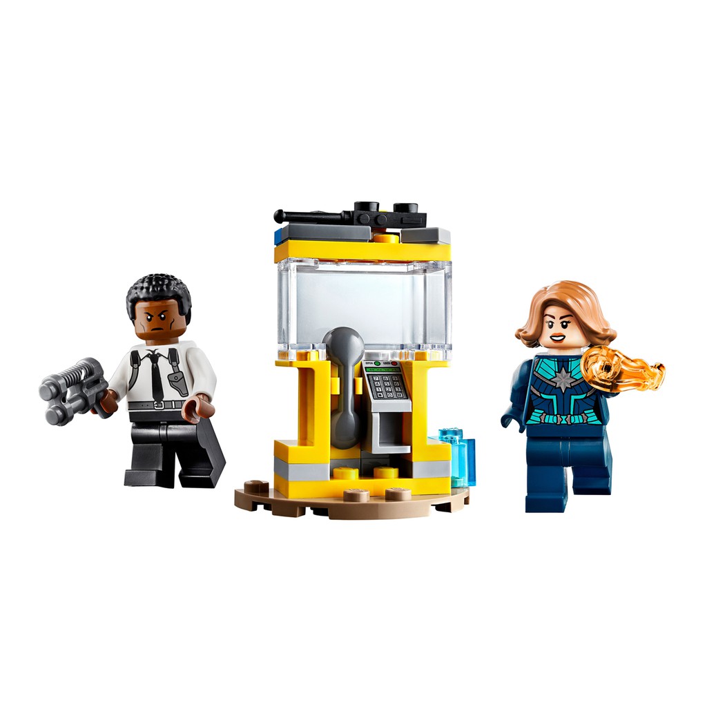 30453-lego-marvel-super-heroes-captain-marvel-and-nick-fury