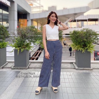 เซตเสื้อแขนกุด+กางเกงขายาวลายทาง ป้าย :: STYLISTA