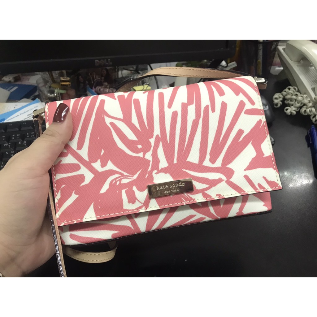 ขายแล้ว-กระเป๋าสะพาย-kate-spade-sally-grant-street-grainy-vinyl-crossbody-pink-wkru3024