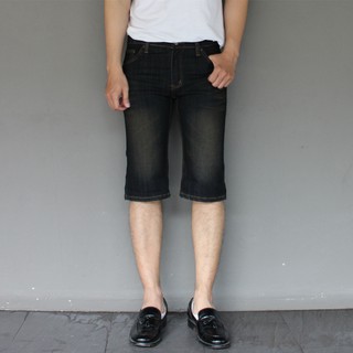 ภาพหน้าปกสินค้าGolden Zebra Jeans กางเกงยีนส์ชาย 4 ส่วน ขาสั้นผ้ายืดสีสนิมดำ (Sizeเอว28-36) ที่เกี่ยวข้อง