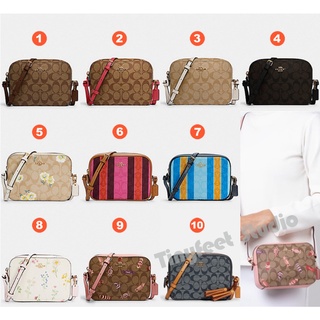 Coach 91677 C4222 C3355 C1386 C8666 กระเป๋ากล้องขนาดเล็กในลายเซ็นผ้าใบ Jacquard Stripe ผู้หญิง Crossbody สลิง Messenger