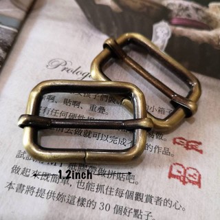 1.2 inch 1 pcs BGN20303 ห่วงเลื่อนสาย ห่วง เหล็ก เหลี่ยม สีทองรมดำ ขนาด 2.8 cm x 3.5 cm เหล็กหนา 4 m