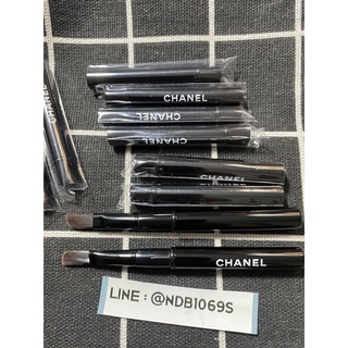 ของแท้ ใหม่ ขนาดพกพา 8.5cm แปรงทาลิป CHANEL LIP BRUSH พู่กันทาปาก พู่กันทาลิป ชาแนล ชาเนล ทาขอบปาก ทาอายแชโดว์ อายไลเนอร