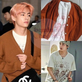 [พรีออเดอร์] เสื้อยืดคาร์ดิแกน พิมพ์ลาย OUTFIT TAEHYUNG BTS