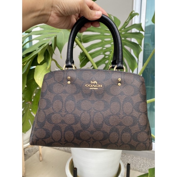 ถัง มิ นิ coach