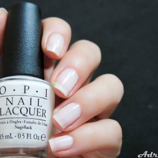 พร้อมส่ง OPI - Funny Bunny ยาทาเล็บสีขาว ใสๆบางๆ ดูซอฟๆ น่ารักกรุบๆค่าา แท้ 100%