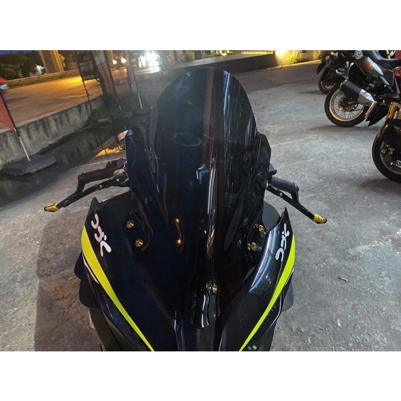 ชุดแต่ง-ninja400-วิงใต้คาง-ชิวหน้าอคิลิคดำ-ทรงโหนก