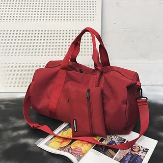 กระเป๋าเดินทางสะพายข้างพร้อมกระเป๋าลูก สุดเท่ห์ จุเยอะ กันน้ำ ผ้า oxford สายถอดได้ ปรับระดับได้ สีแดง