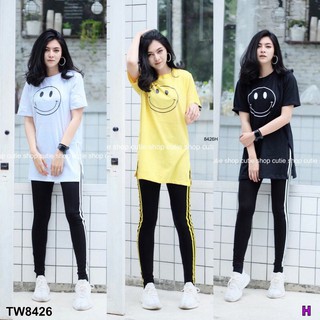 เสื้อยืดโอเวอร์ไซส์พิมพ์ลาย+กางเกงเลคกิ้งแต่งแถบ TW8426