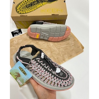 พร้อมส่ง!!! รองเท้าแตะ KEEN งาน Hiend ไซส์ 36--40 (ลูกค้าต้องลด1ไซส์ค่ะ) รองเท้าแตะแบบรัดส้น