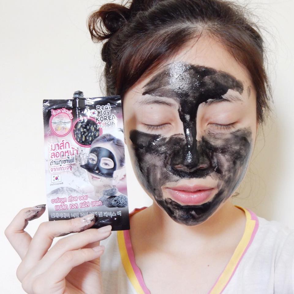 bestkorea-black-gel-face-pack-มาร์คลอกหน้าถ่าน-เกาะภูเขาไฟเจจู