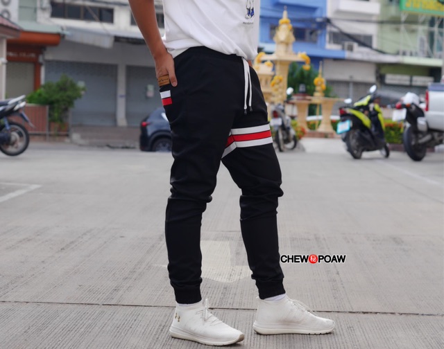 jogger-pants-สีดำแถบขาว-แดง-ขาว