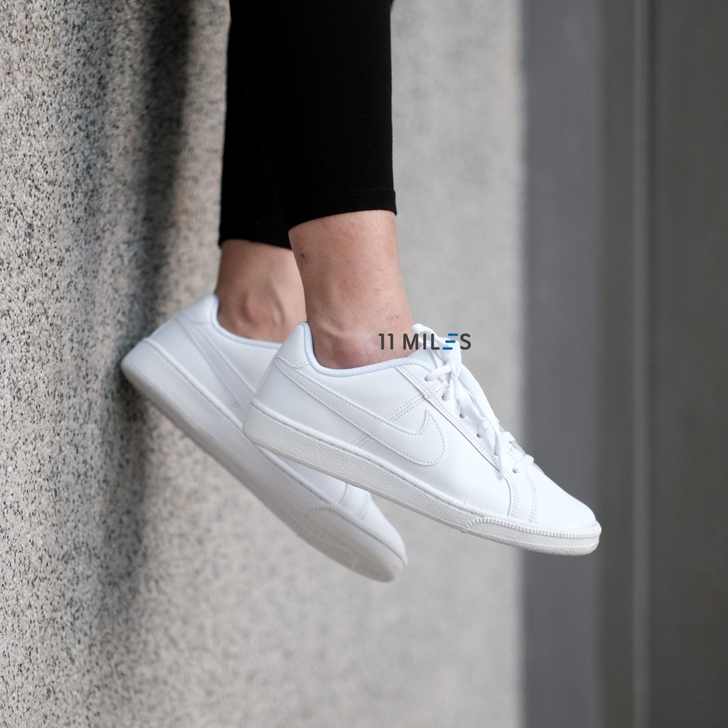Nike Court Royale
