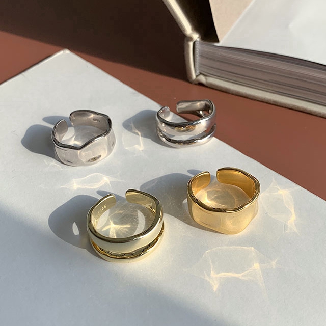 ภาพหน้าปกสินค้าแหวน ชุบทองแดง สไคล์ย้อนยุค ขนาดสามารถปรับได้ จากร้าน quincy.th บน Shopee