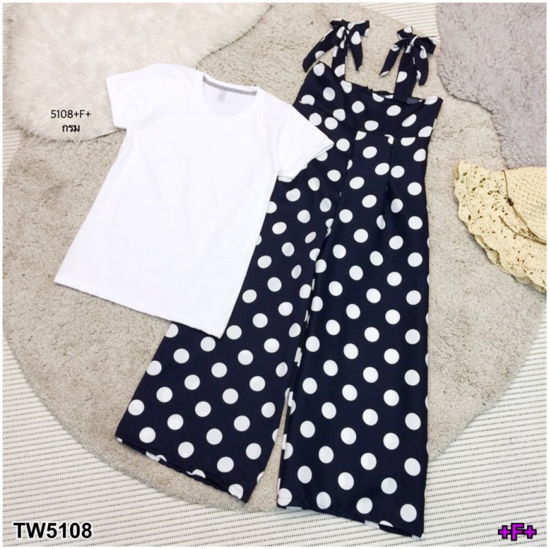 set-เสื้อยืดสีขาว-เอี๊ยมกางเกงลายจุด-polka-dot