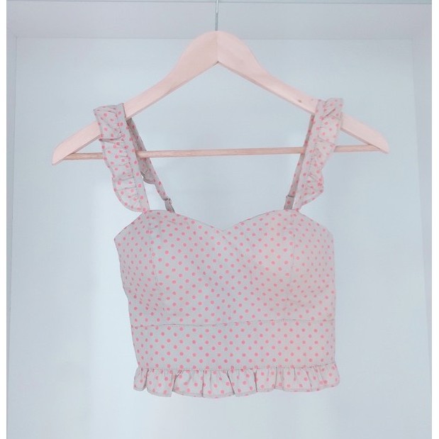 เสื้อครอปสายเดี่ยว-polka-dot-candy-sexy-crop-top-ลายจุด-สีเทาจุดชมพู-พร้อมฟองน้ำ-ทรงสวย-พร้อมระบาย-ปรับสายได้-สาวมินิ