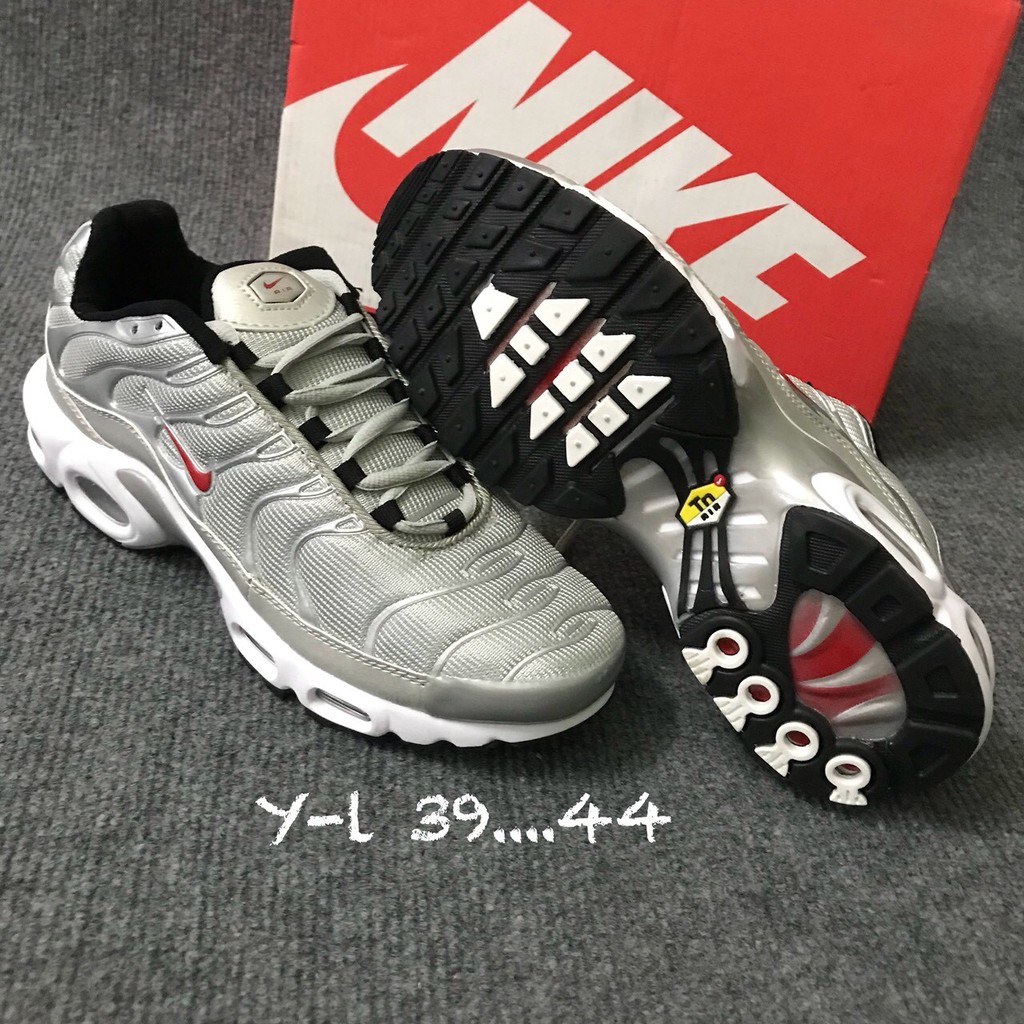 nike-air-vapormax-plus
