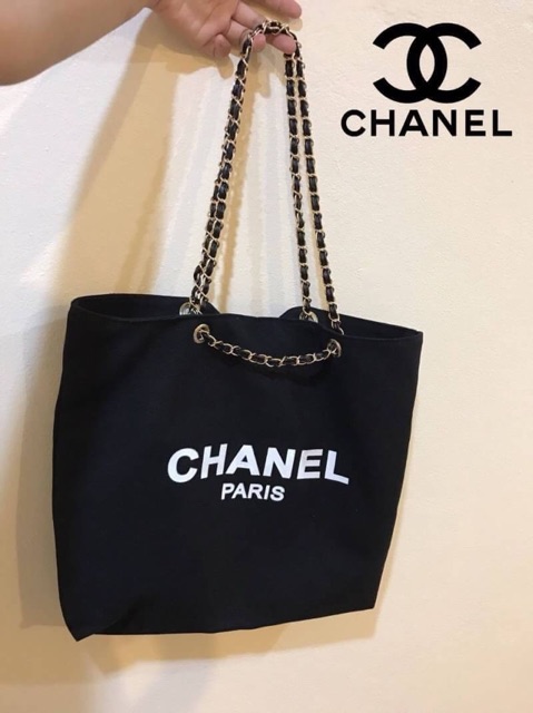 chanel-shoppers-tote-gold-chain-silver-chain