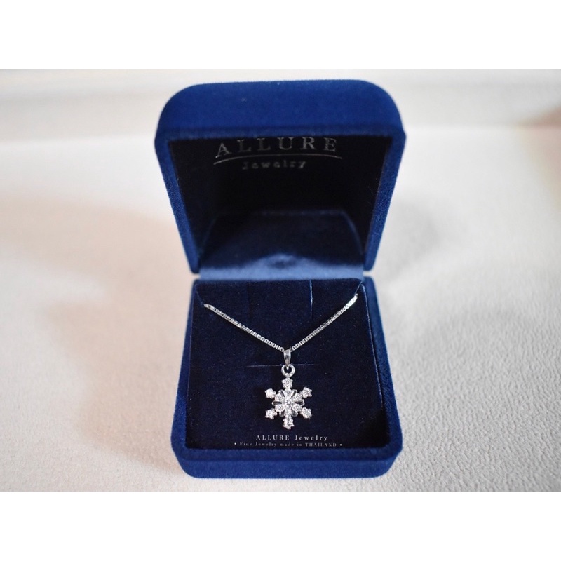 สร้อยพร้อมจี้เงินแท้-925-ชุบเคลือบทองคำขาว-ประดับเพชร-cz-swiss-diamond-snowflake-collection-allure-jewelry