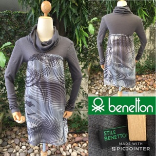 2sis1bro แบรนด์แท้ Benetton เดรสคอถ่วง แขนยาว ทรงตรง มือสอง พร้อมส่ง sz S