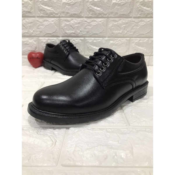 ภาพสินค้ารองเท้าหนังผู้ชายBINSINรุ่นM5179 จากร้าน y.voy55shoes บน Shopee ภาพที่ 1