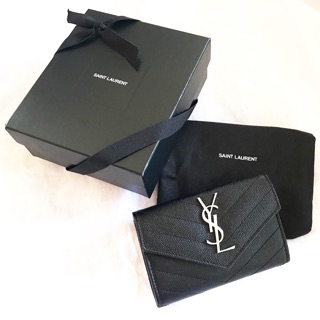 [ขายแล้ว] Used like new Ysl wallet อะไหล่เงิน ราคาต่อรองได้