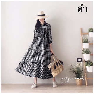 TW3017 Maxi dress ลายสก๊อต ปกเชิ้ตแขนยาวกระดุมหน้า ทรงโอเวอร์ไซส์ กระโปรงระบายสวยมากค่ะ เนื้อผ้าคอตตอน  ใส่น่ารักมากค่ะ