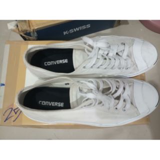 ส่งต่อรองเท้า converse