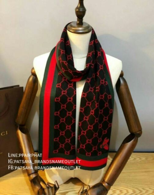รุ่นหายาก-brand-gucciเเท้-outlet-new-collection-ผ้าคลุมไหล่-ผ้าพันคอ-gucci