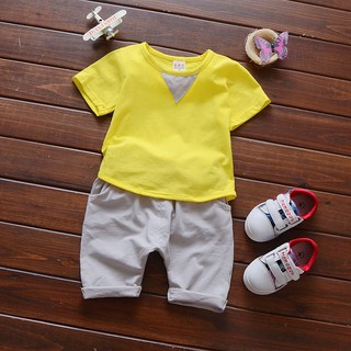 ชุดเด็กน่ารัก เสื้อแขนสั้น สีเหลือง พร้อมกางเกงสีเทา
