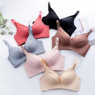 สินค้าพร้อมส่งจากไทย💥Angle Bra 💥 (N262) เสื้อชั้นในลายผ้าร่อง ดีไซน์เรียบหรู ฟองน้ำกระชับทรงอก เซ็กซี่ สวมใส่สบาย