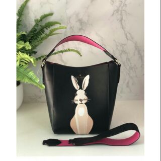 🐩KATE SPADE ANIMAL COLLECTION BUNNY AND PUPPY SHOULDER BAG 🐩กระเป๋าสะพายไหล่หนังเรียบ ลายกระต่าย bunny สีดำ