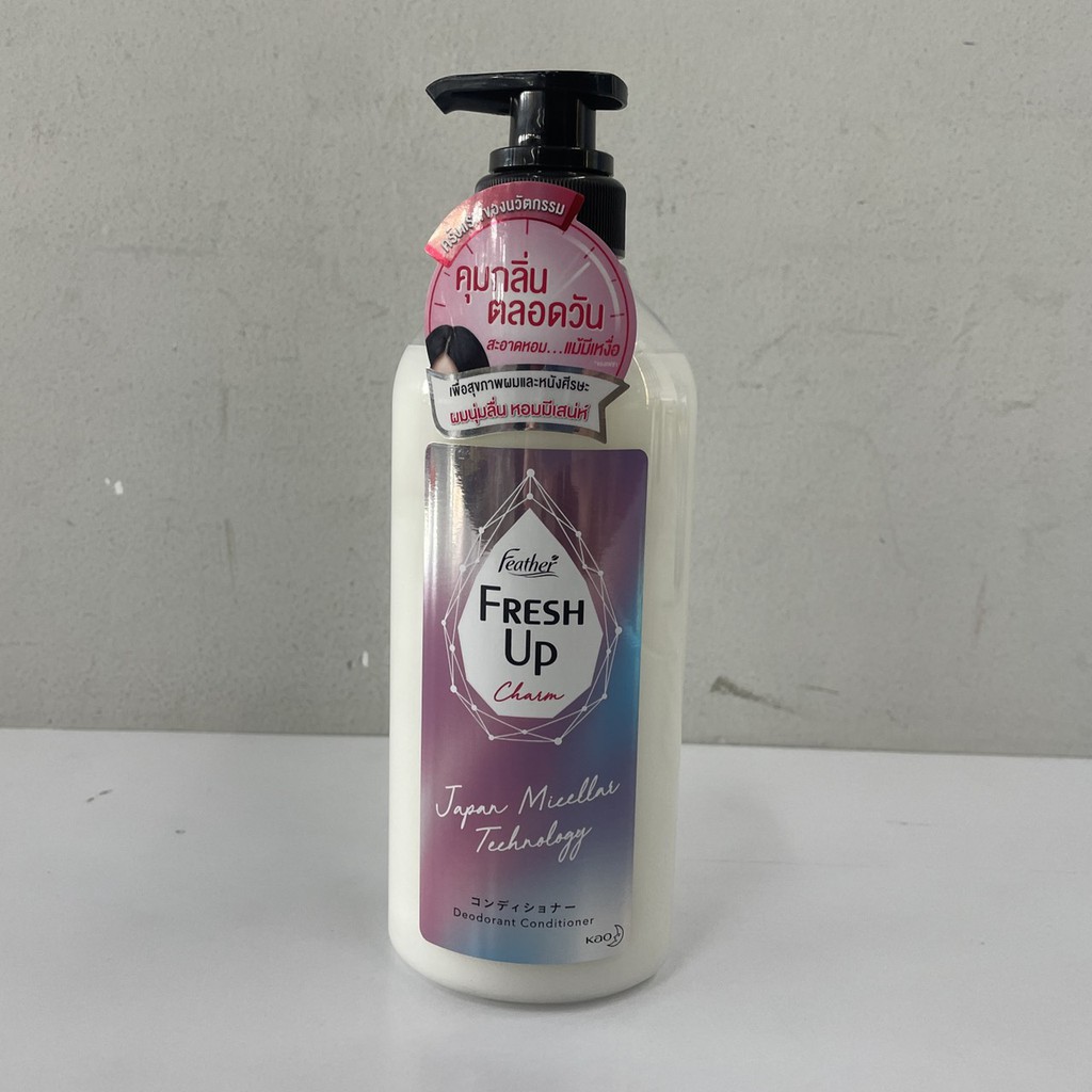 มี-2-สูตร-feather-fresh-up-conditioner-แฟซ่า-เฟรช-อัพ-คอนดิชันเนอร์-ผลิตภัณฑ์ครีมนวดผม-450-มล