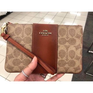 (ผ่อน0%) กระเป๋า คล้องมือ 1 ซิป Coach 32445 Small Wristlet In Colorblock Signature Canvas งานshop