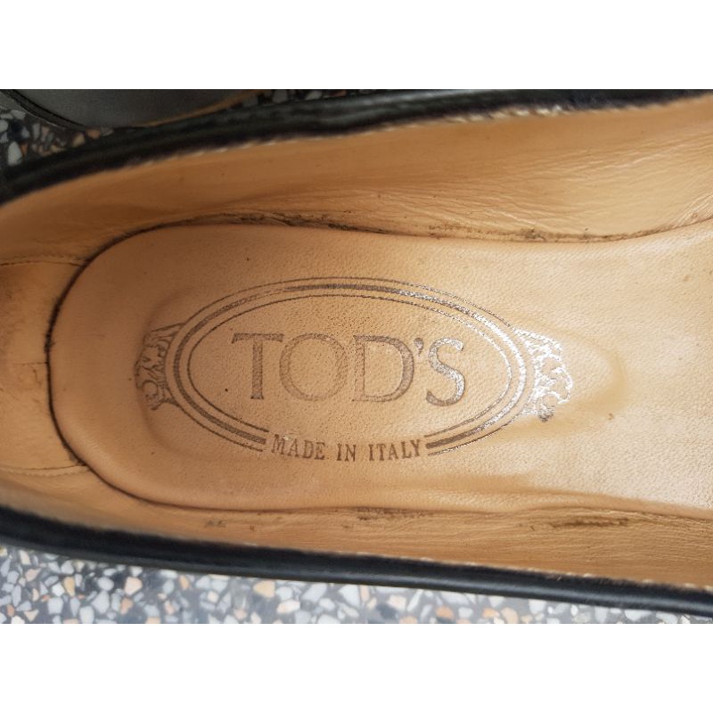 รองเท้า-tods-loafer-สวย-เท่