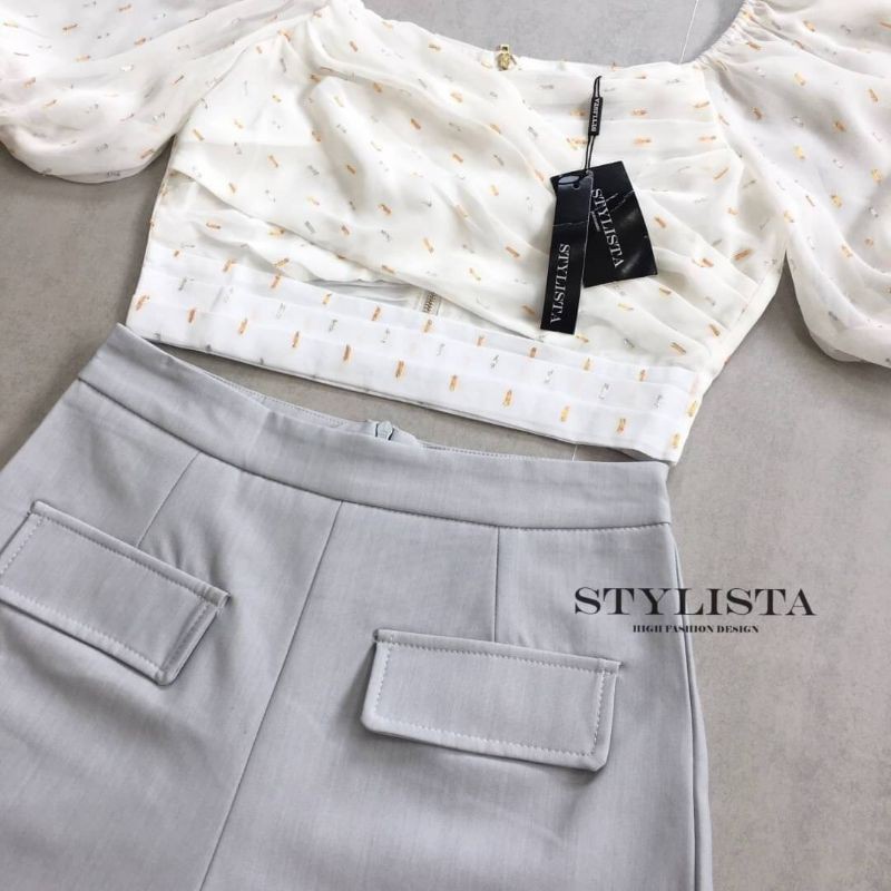 stylista-ชุดเซตเสื้อแขนสั้น-มาพร้อมกับกางเกงขาสั้น