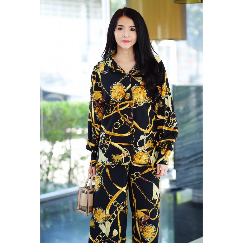 t12-ชุดเซ็ตสาวอวบ-เสื้อ-กางเกง-ผ้าไหมอิตาลี่พิมพ์ลาย-เสื้อคอปก-กระดุมหน้า-กางเกงขายาว-มีกระเป๋า