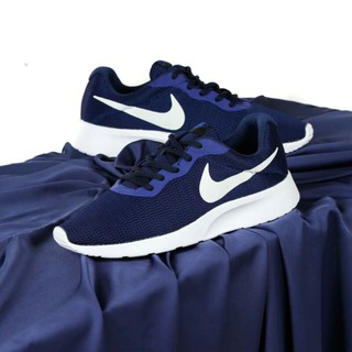 รองเท้าผ้าใบ Nike Tanjun สีขาว