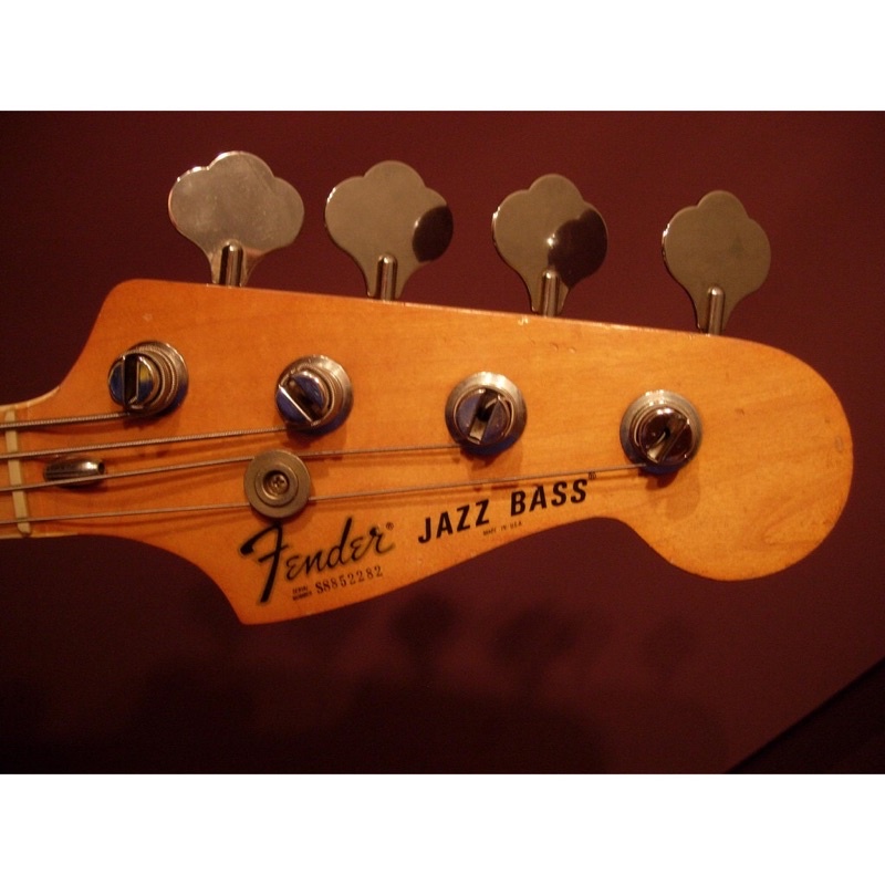 โลโก้หัวกีตาร์-fender-jazz-bass-1979