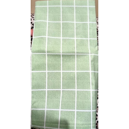 ผ้ายางปูโต๊ะสีเขียว137-90