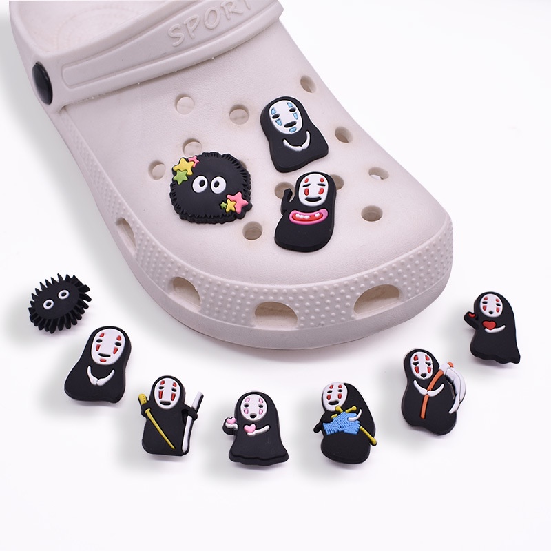 อะนิเมะญี่ปุ่น-jibbitz-charm-no-face-man-shoe-charms-spirited-away-croc-jibbits-jibits-crocks-สําหรับผู้หญิงรองเท้าอุปกรณ์เสริมตกแต่ง