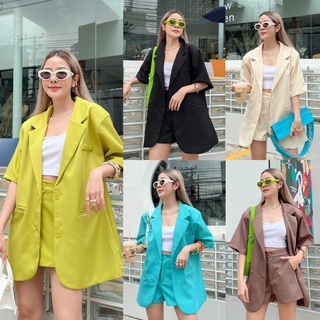 ภาพหน้าปกสินค้าLANY BLAZER | เบลเซอร์แขนสั้นทรง oversize แมทช์กางเกงขาสั้น ลุคเกาหลีเกาใจ ที่เกี่ยวข้อง