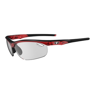 Tifosi Sunglasses แว่นกันแดด รุ่น VELOCE Crystal Red (Smoke Fototec)