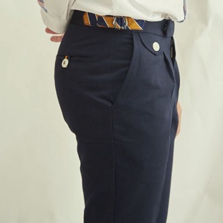 ภาพขนาดย่อสินค้าSingle pleated chino trousers