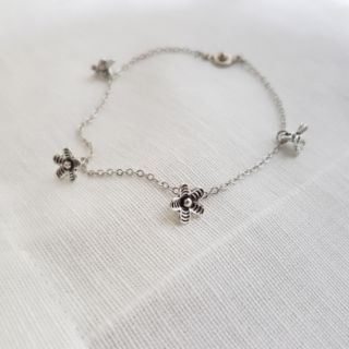 ภาพหน้าปกสินค้าสร้อยข้อเท้า ช่อดอกไม้ Bouquet four flower anklet ทำตามไซส ที่เกี่ยวข้อง